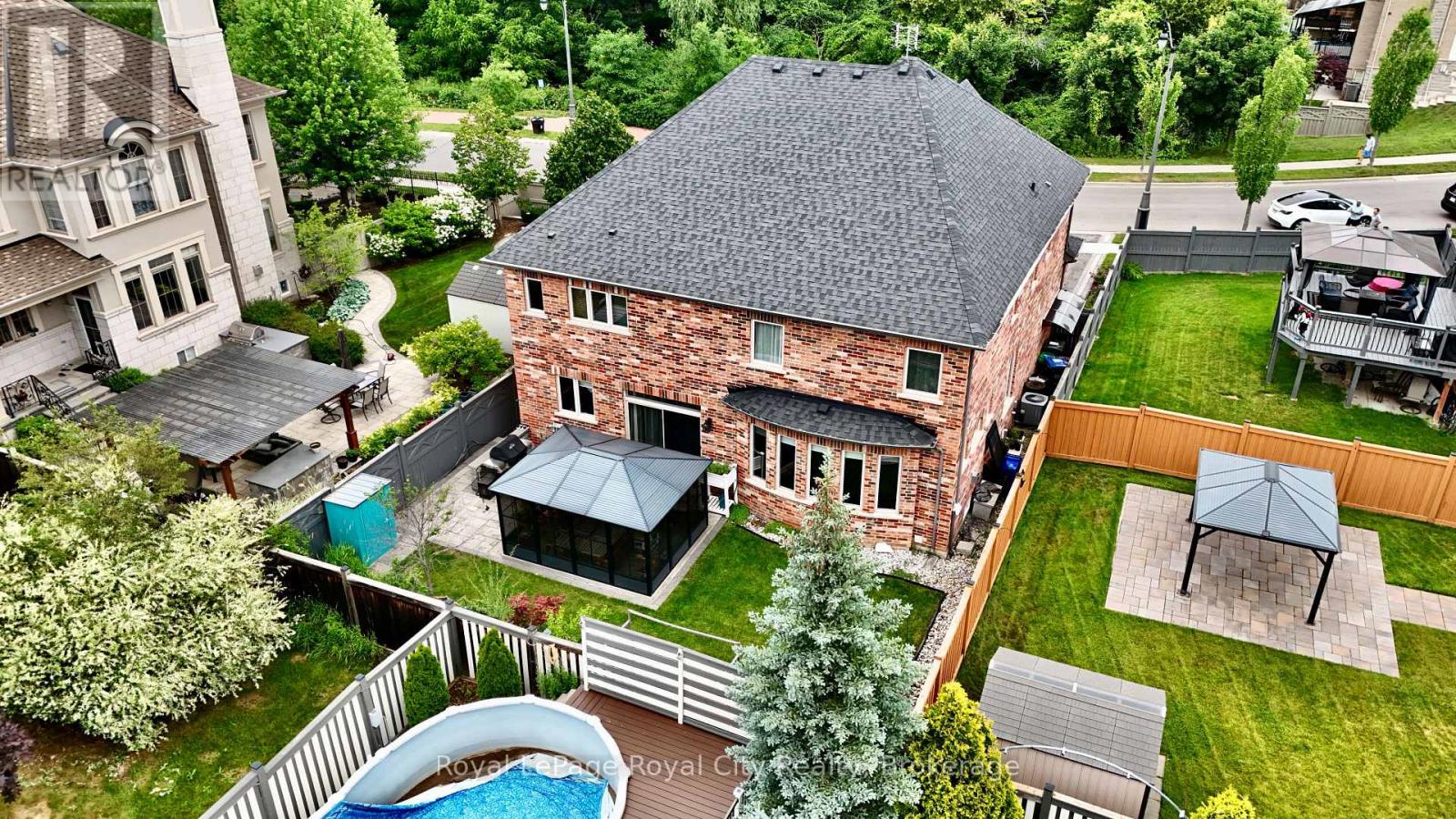 39 Dalmeny Drive, Brampton, Ontario  L6X 2Y4 - Photo 45 - W12588104