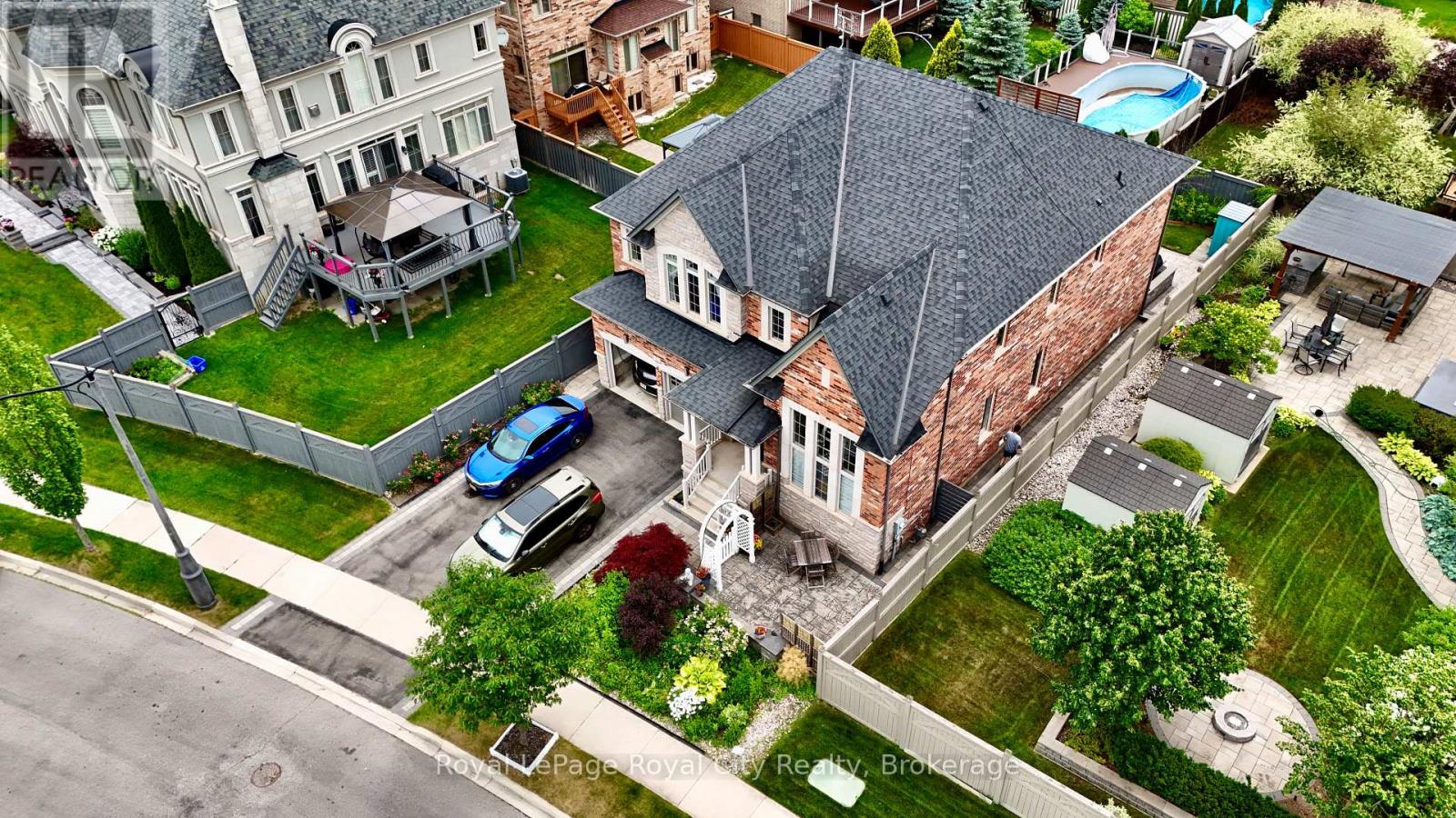 39 Dalmeny Drive, Brampton, Ontario  L6X 2Y4 - Photo 46 - W12588104