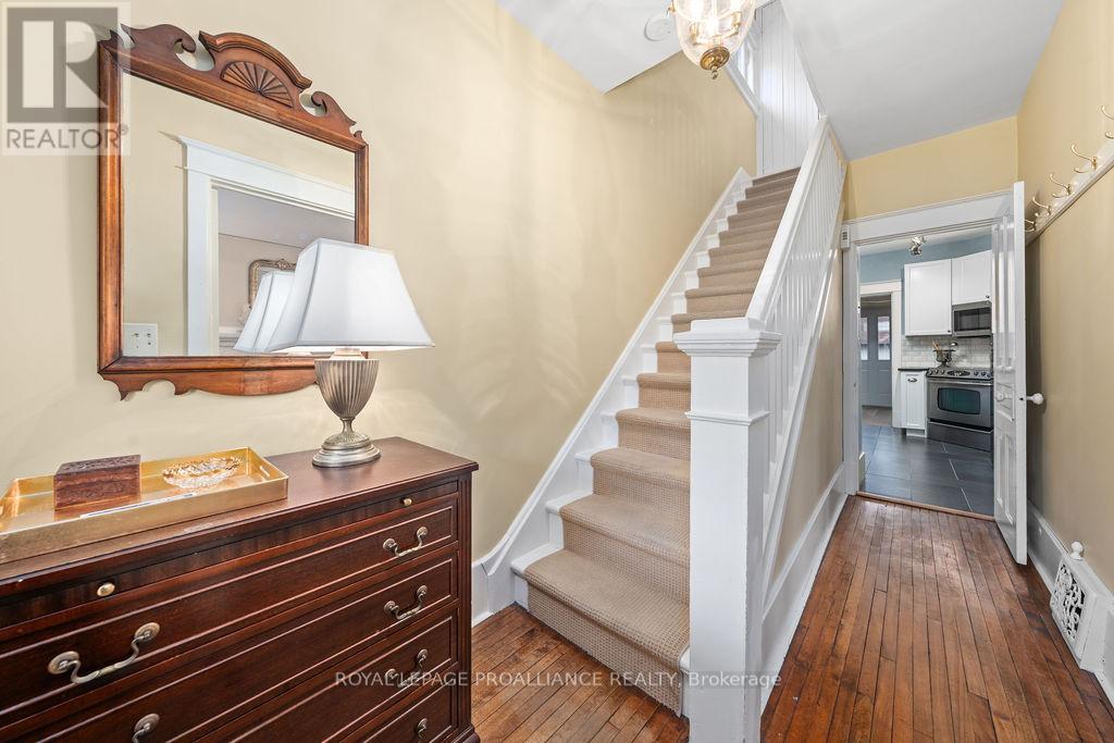 47 Pembroke Street, Kingston, Ontario  K7L 4N5 - Photo 24 - X12588092