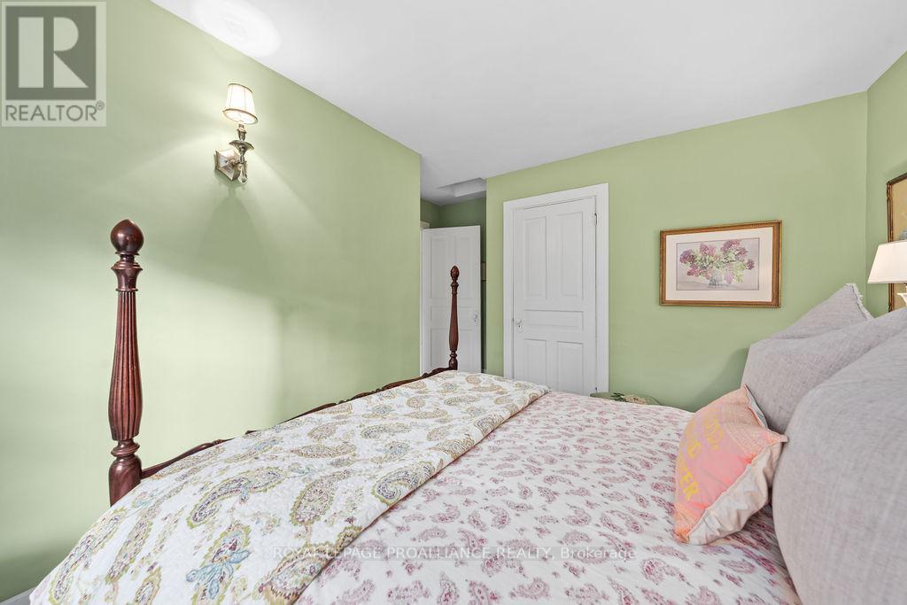 47 Pembroke Street, Kingston, Ontario  K7L 4N5 - Photo 30 - X12588092