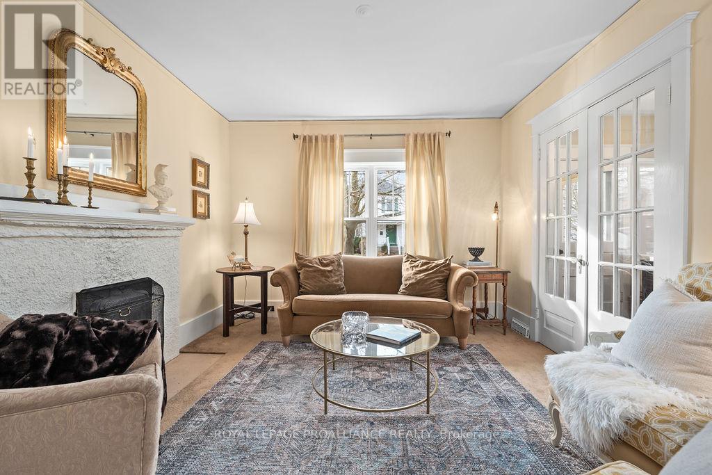 47 Pembroke Street, Kingston, Ontario  K7L 4N5 - Photo 7 - X12588092