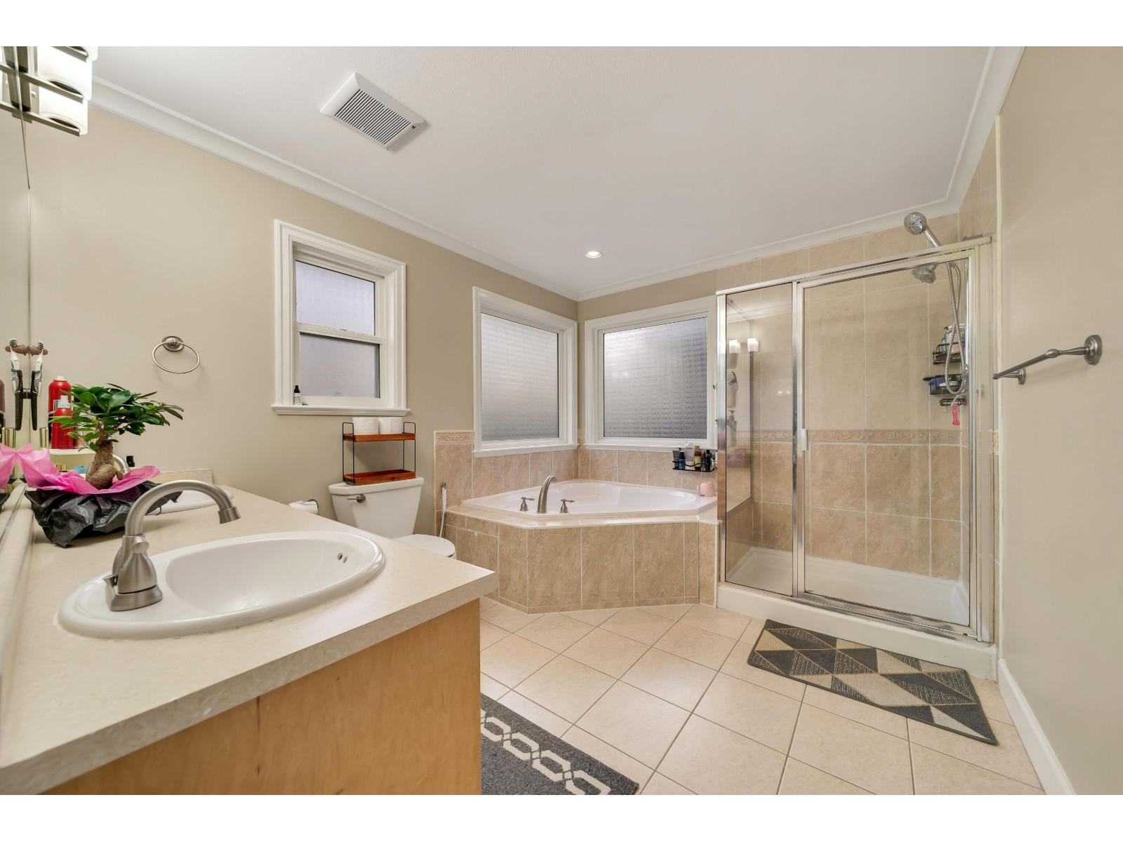 14958 67a Avenue, Surrey, British Columbia  V3S 0X6 - Photo 16 - R3066018