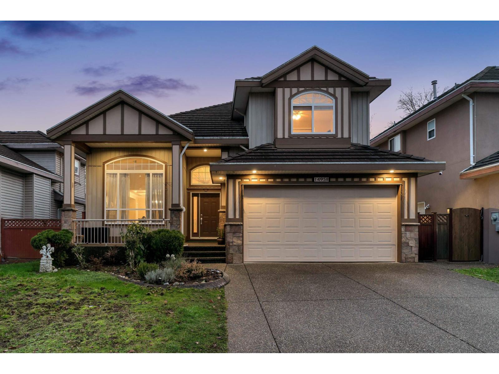 14958 67a Avenue, Surrey, British Columbia  V3S 0X6 - Photo 2 - R3066018