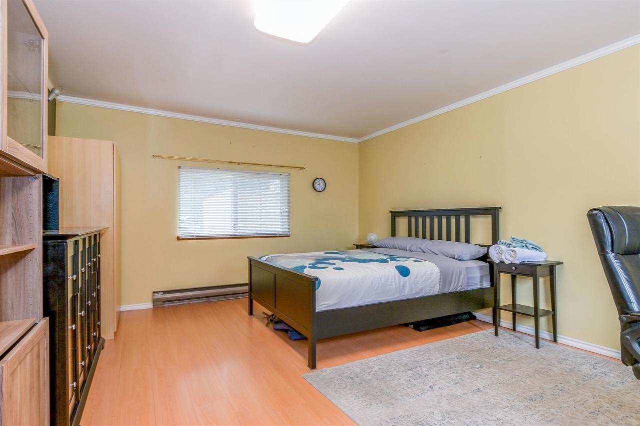 21810 40 Avenue, Langley, British Columbia  V2Z 1N7 - Photo 9 - R3070906