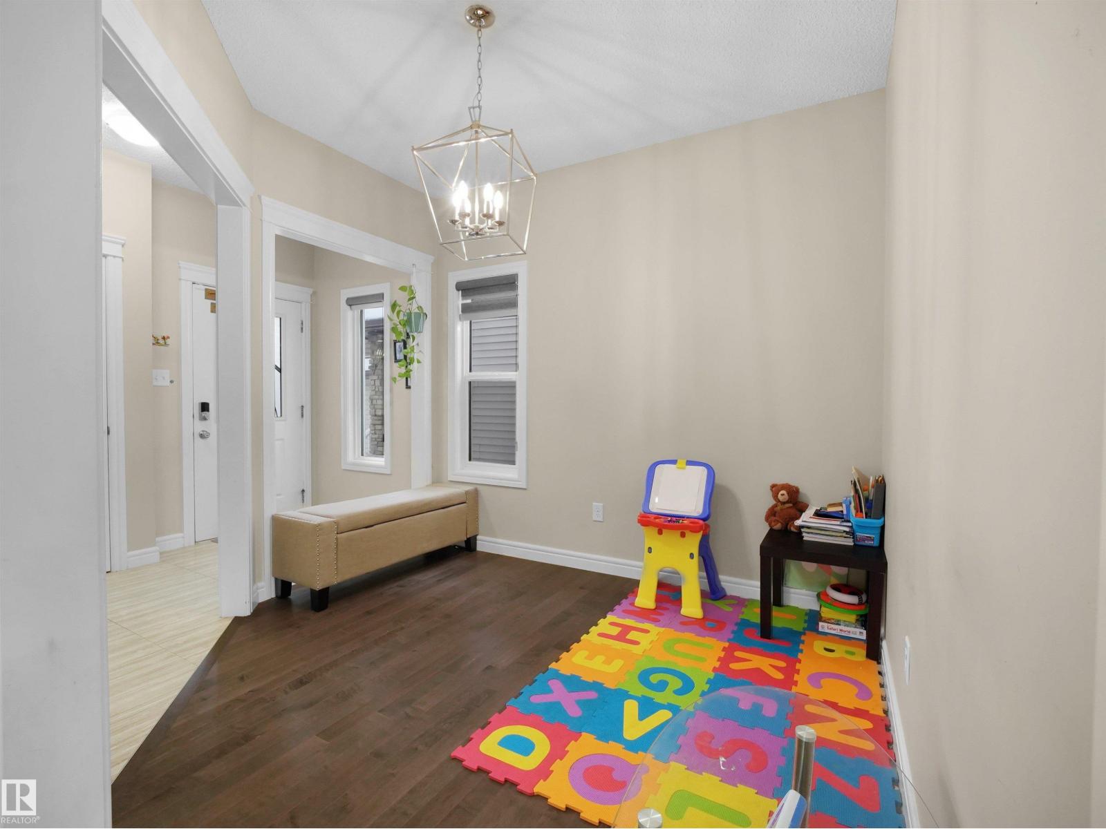 8716 Carson Wy Sw, Edmonton, Alberta  T6W 3K8 - Photo 13 - E4467076