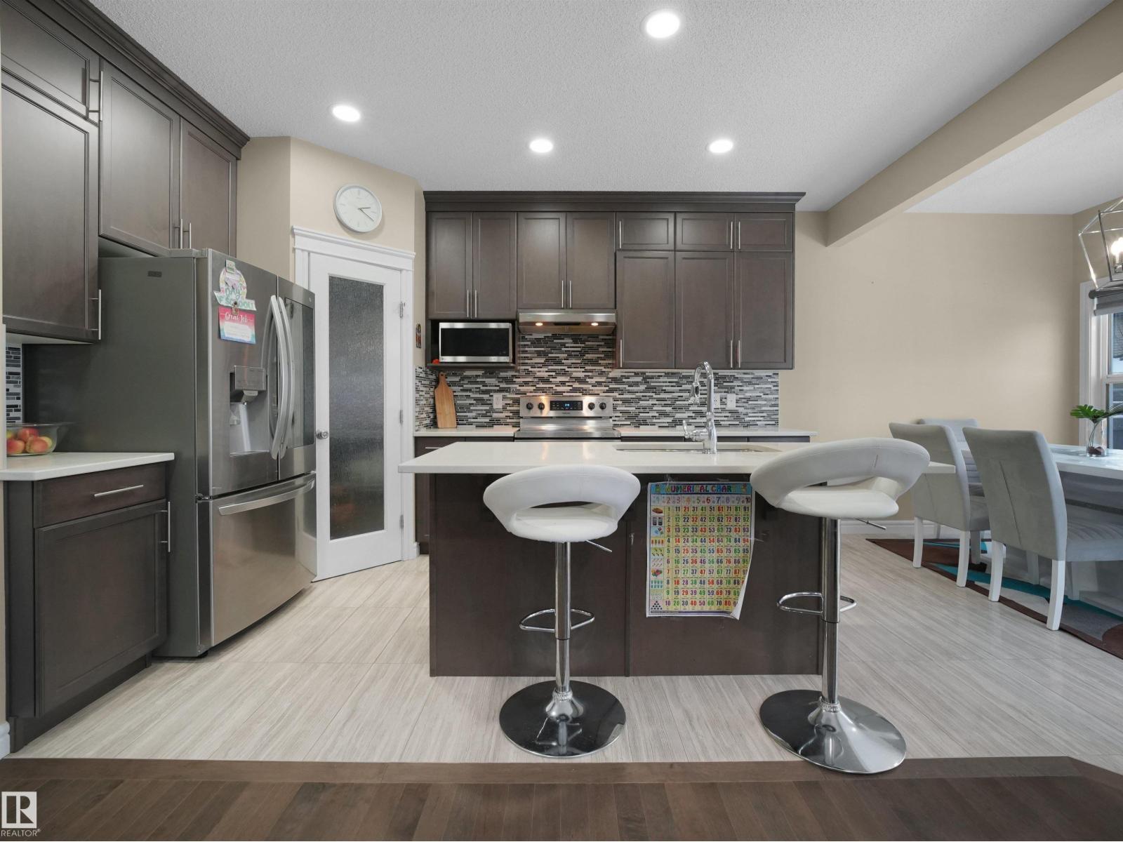 8716 Carson Wy Sw, Edmonton, Alberta  T6W 3K8 - Photo 23 - E4467076