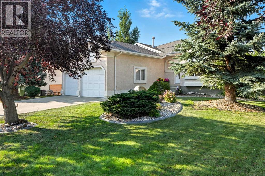 12 Bow Way, Cochrane, Alberta  T4C 1N4 - Photo 49 - A2258102