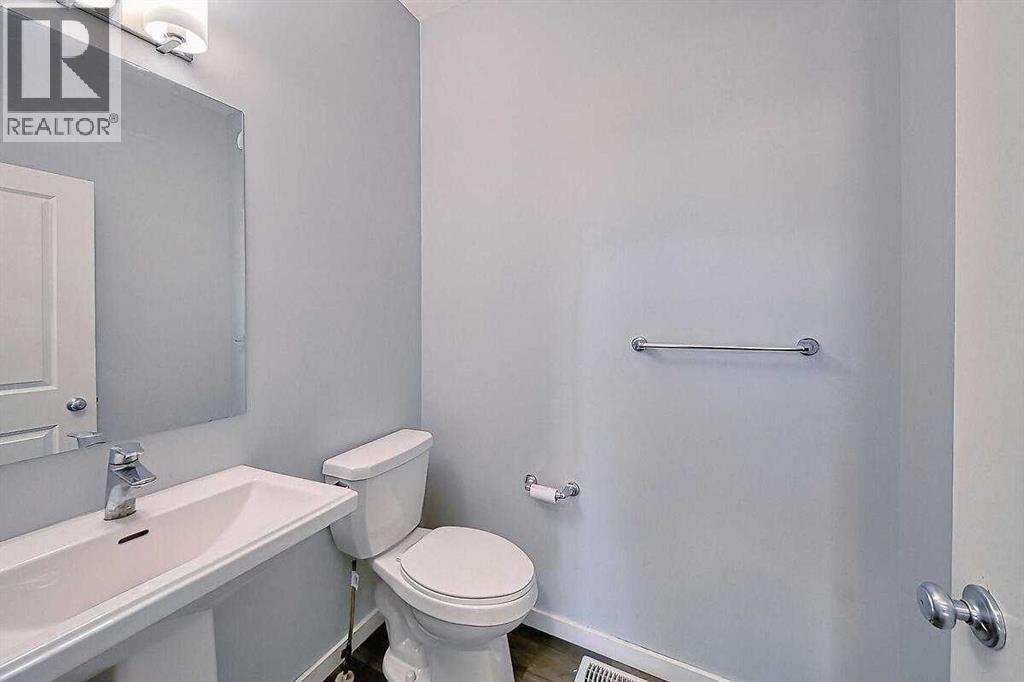 310 Savanna Terrace Ne, Calgary, Alberta  T3J 2J7 - Photo 13 - A2268279