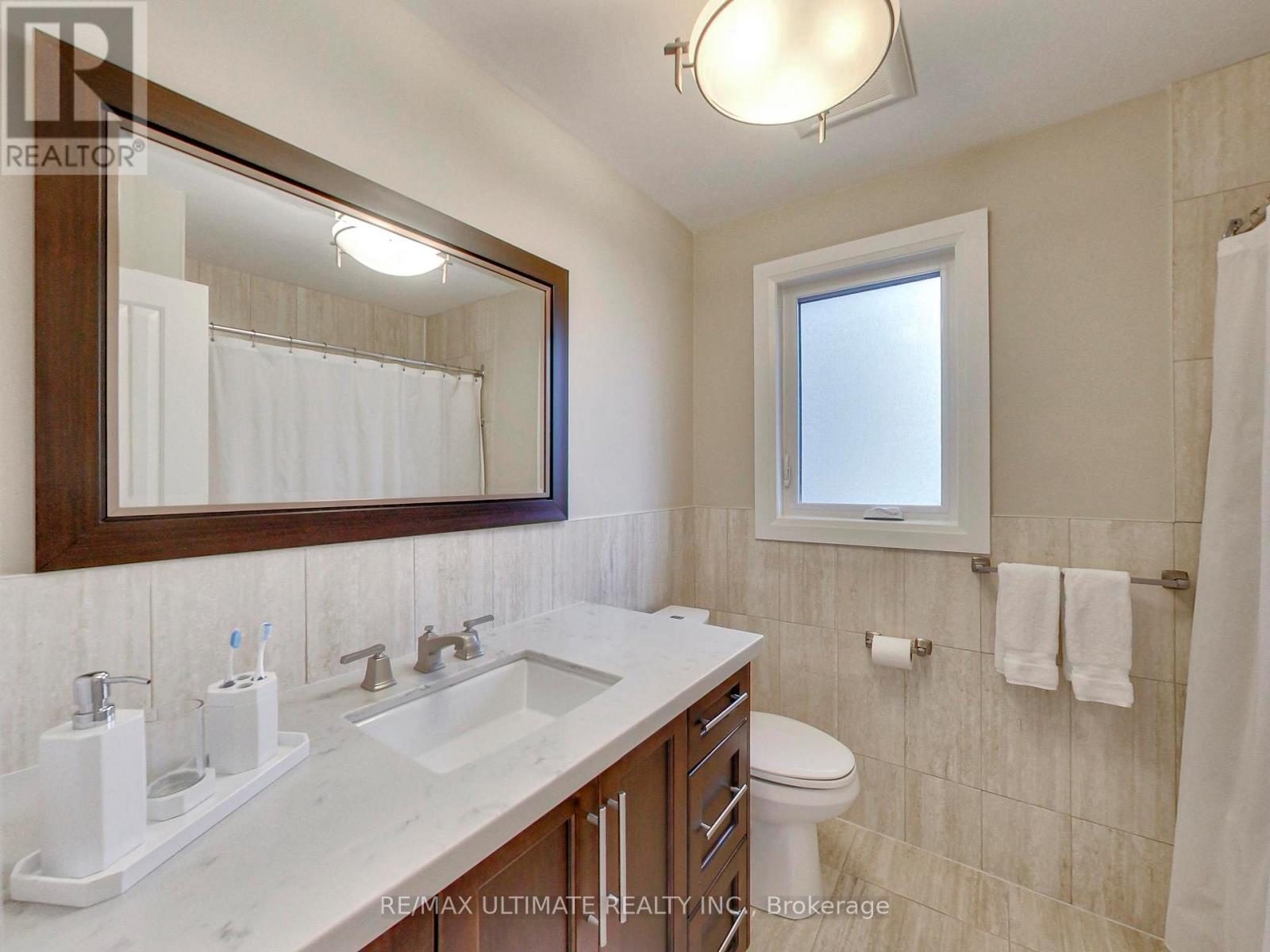 Apt #3 - 728 Vaughan Road, Toronto, Ontario  M6E 2Y9 - Photo 20 - C12588082