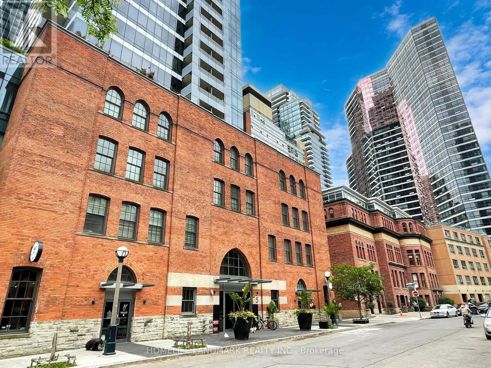 1411 - 5 St Joseph Street, Toronto, Ontario  M4Y 1J6 - Photo 2 - C12588096