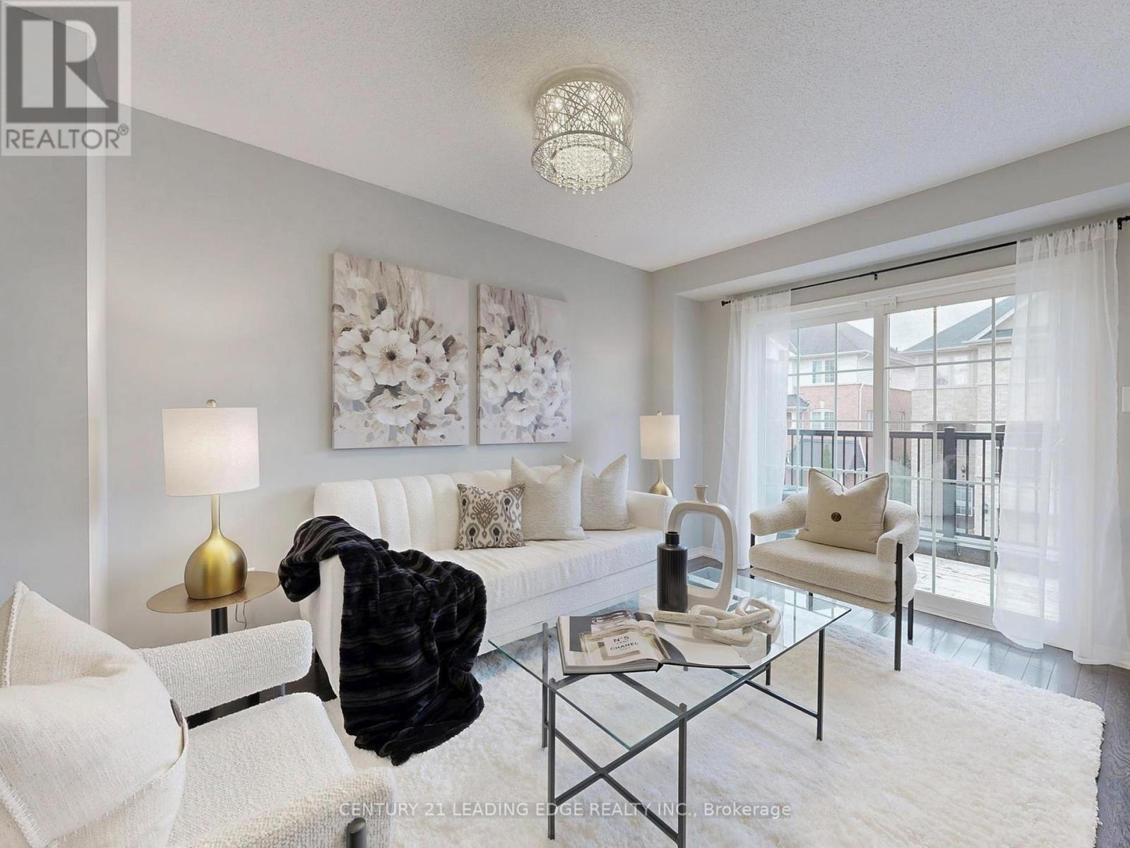 423 Rossland Road E, Ajax, Ontario  L1Z 0M7 - Photo 4 - E12588114