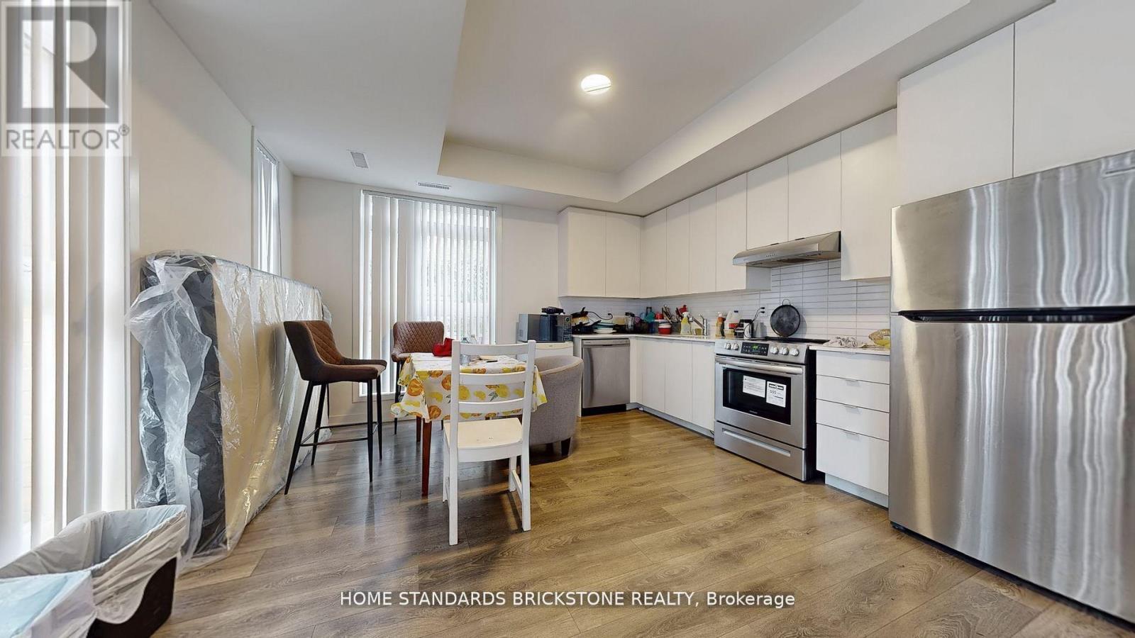 H212 - 90 Canon Jackson Drive, Toronto, Ontario M6M 0C1 - Photo 24 - W12588108