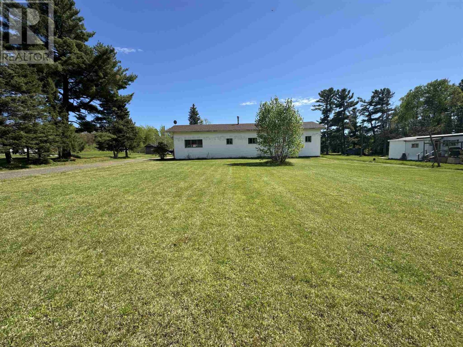 5860 17 Hwy, Serpent River, Ontario P0P 1V0 - Photo 29 - SM252581