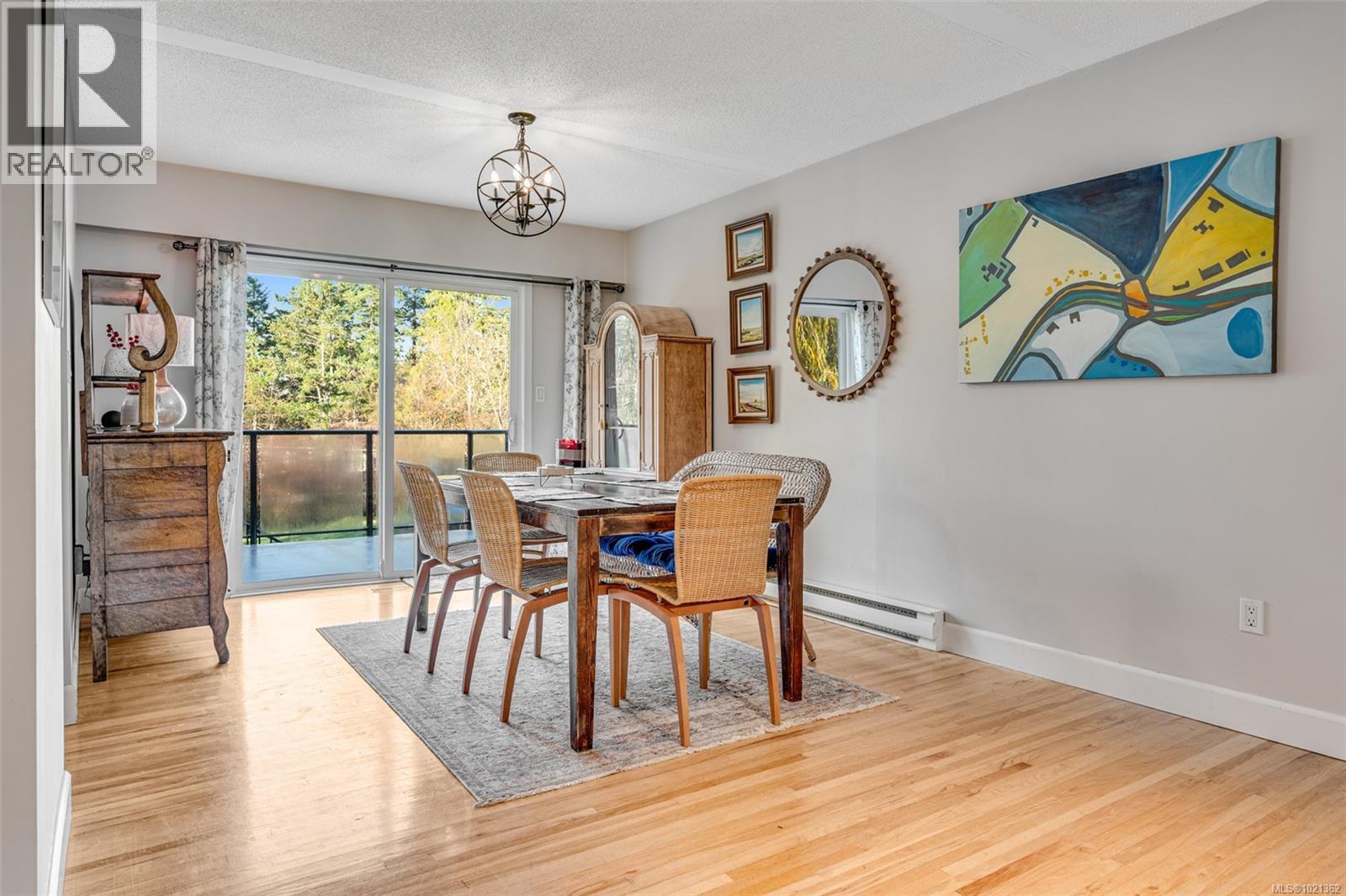 9440 Glenelg Ave, North Saanich, British Columbia  V8L 5G9 - Photo 6 - 1021362