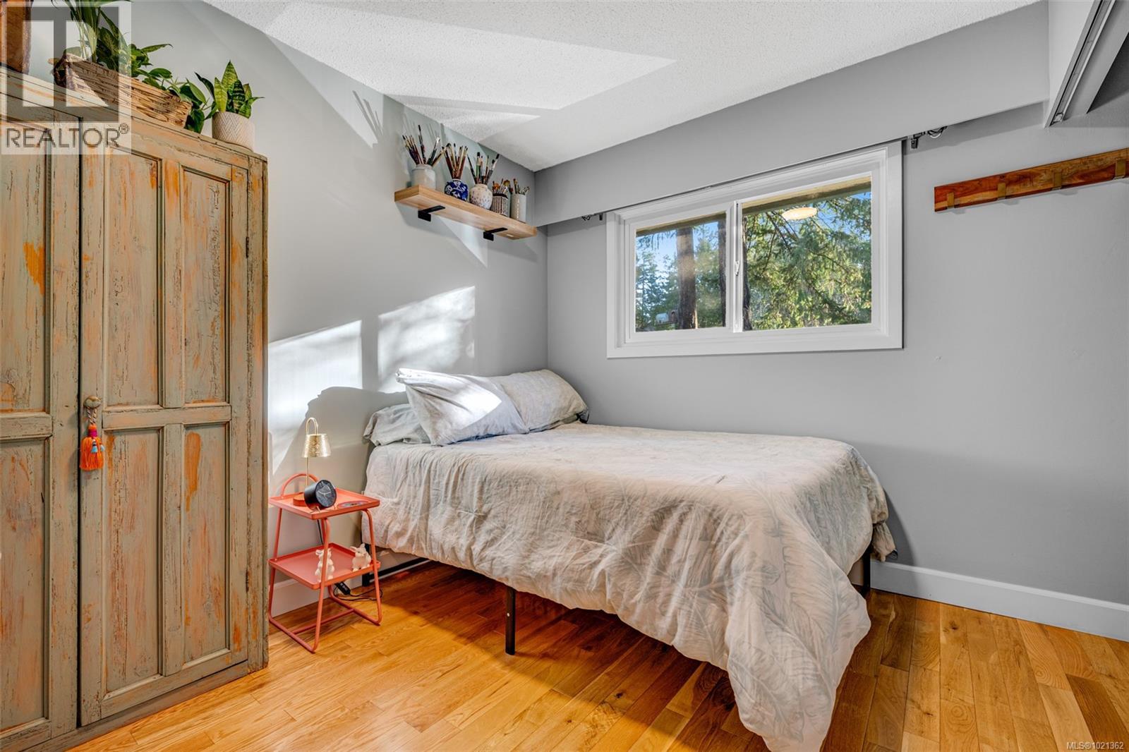 9440 Glenelg Ave, North Saanich, British Columbia  V8L 5G9 - Photo 11 - 1021362