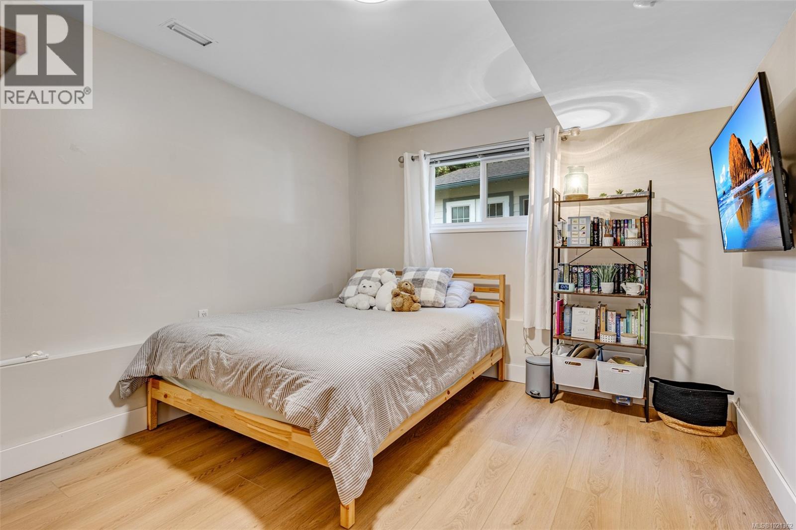 9440 Glenelg Ave, North Saanich, British Columbia  V8L 5G9 - Photo 19 - 1021362