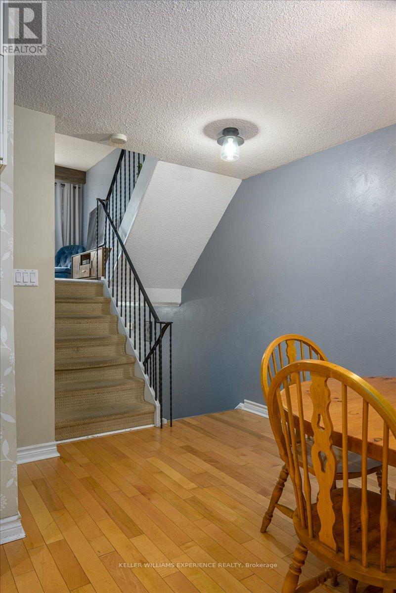 8 - 237 Steel Street, Barrie, Ontario L4M 2H1 - Photo 30 - S12493678