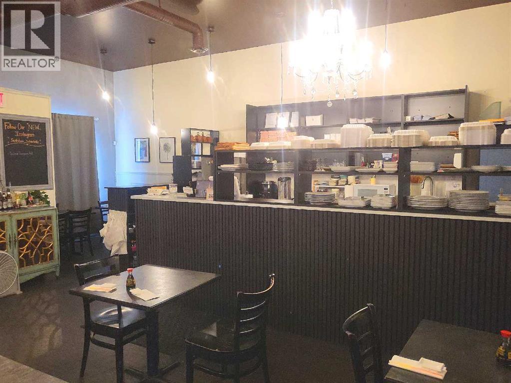 88 Sushi Avenue, Red Deer, Alberta  T4N 3T4 - Photo 3 - A2228269