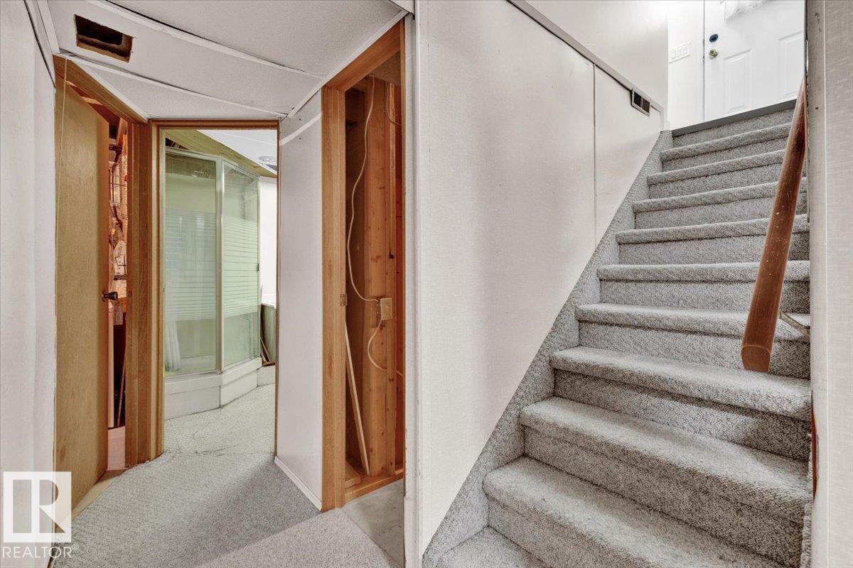 5512 38b Av Nw, Edmonton, Alberta  T6L 1W3 - Photo 40 - E4467079