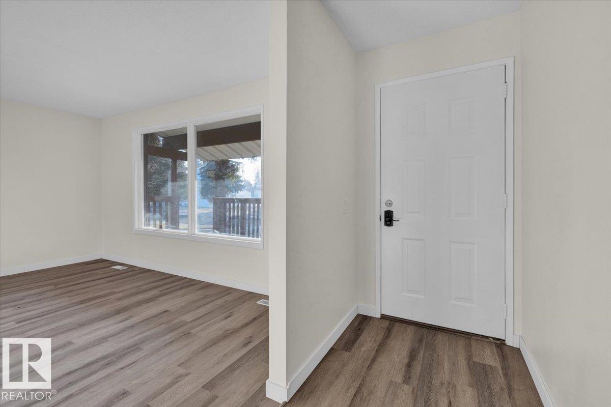 5512 38b Av Nw, Edmonton, Alberta  T6L 1W3 - Photo 8 - E4467079