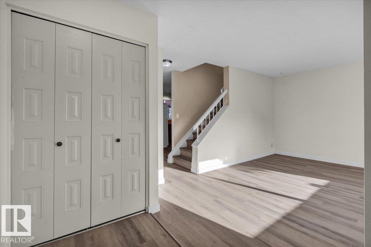 5512 38b Av Nw, Edmonton, Alberta  T6L 1W3 - Photo 9 - E4467079