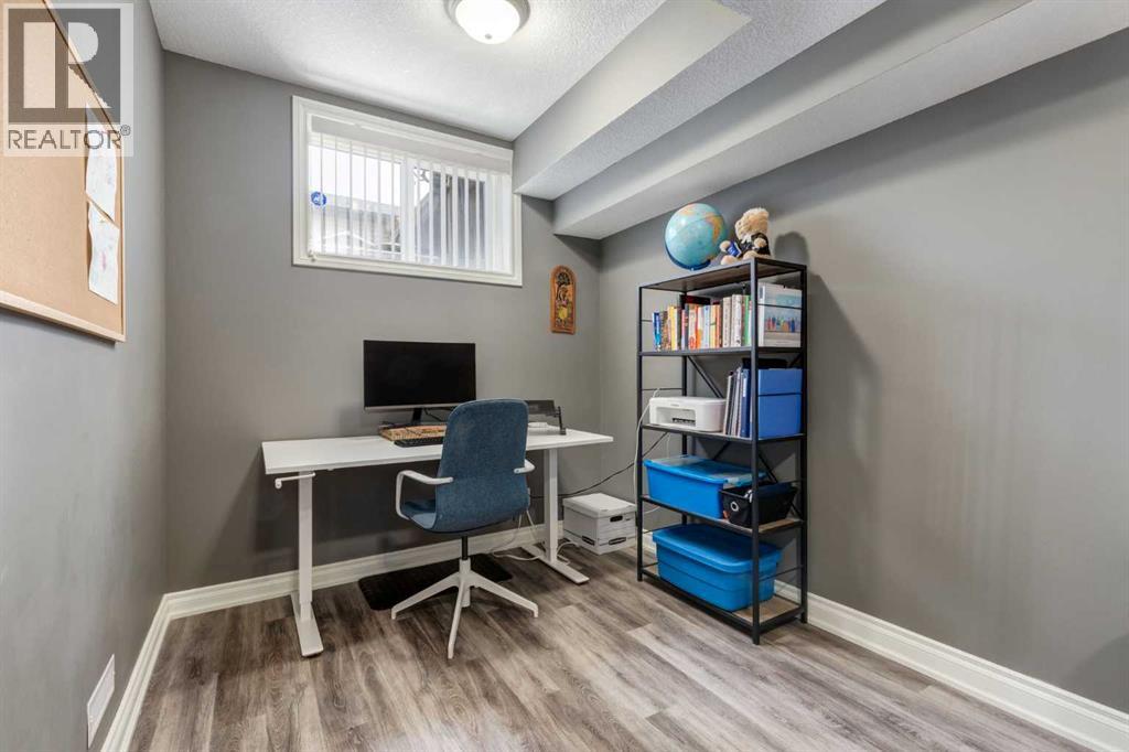 1406 29 Street Sw, Calgary, Alberta  T3C 1M2 - Photo 42 - A2268943