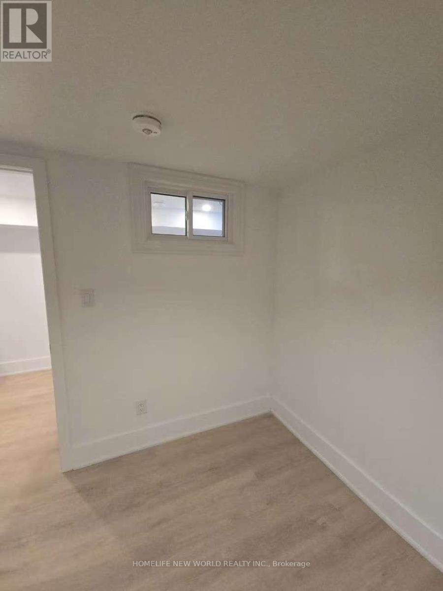 696 Hillview Crescent, Pickering, Ontario  L1W 2R7 - Photo 18 - E12450782