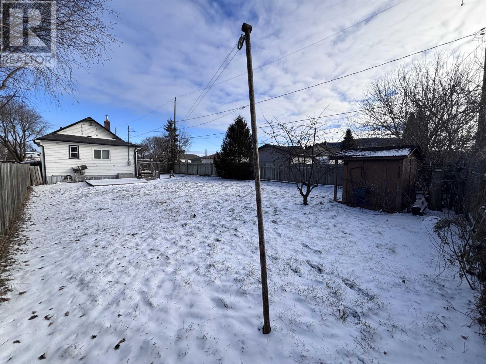 1343 Broadmore Ave, Thunder Bay, Ontario  P7E 2Y8 - Photo 11 - TB253579