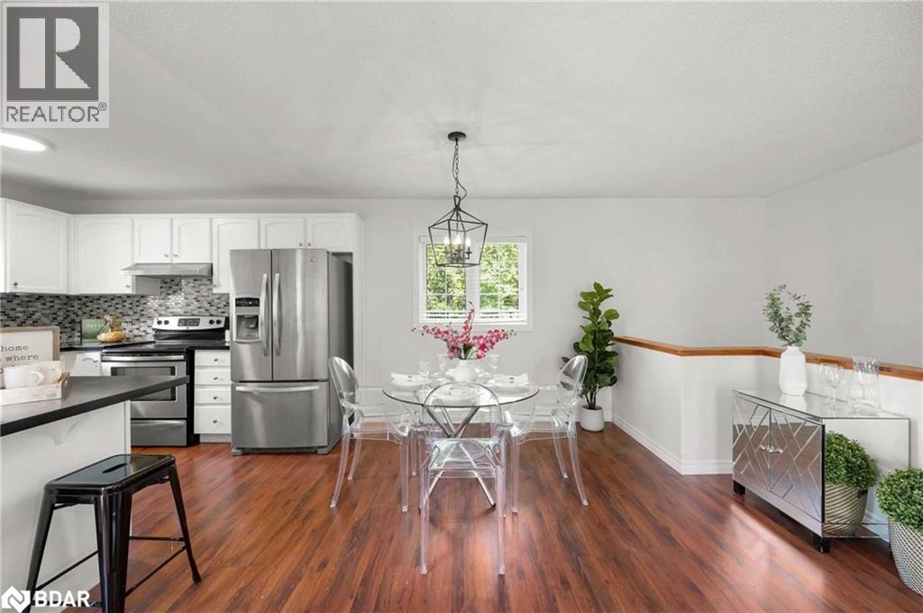 4 Alice Avenue, Keswick, Ontario  L4P 3C8 - Photo 12 - 40791104