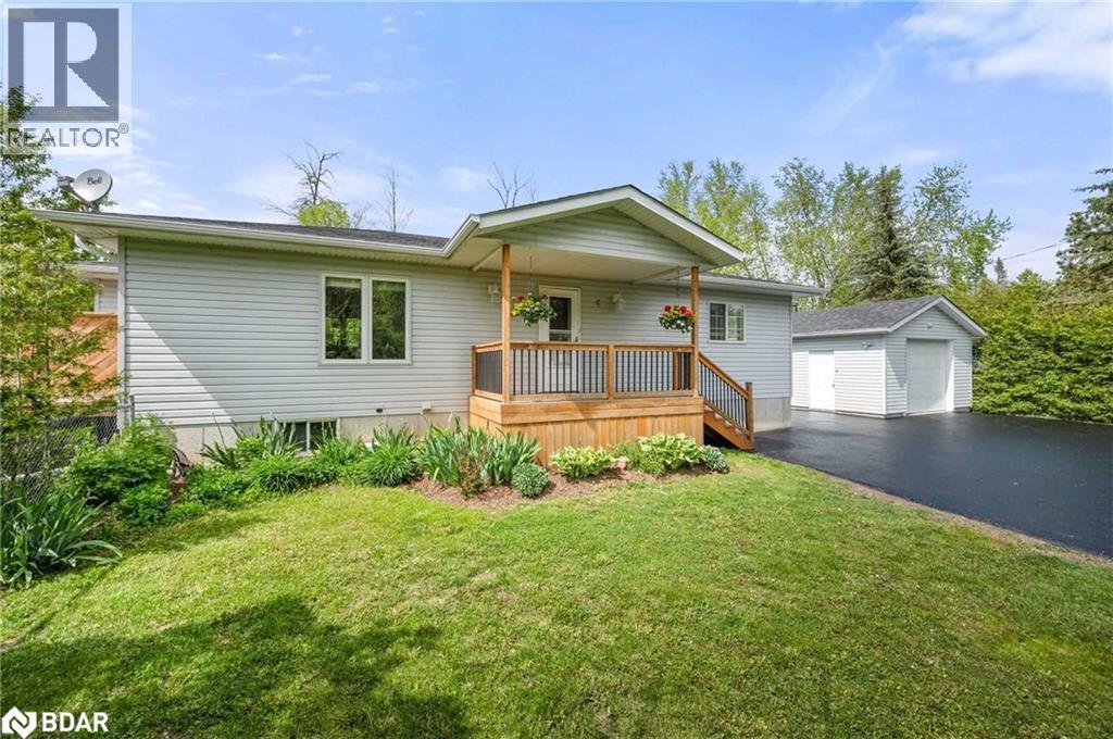 4 Alice Avenue, Keswick, Ontario  L4P 3C8 - Photo 2 - 40791104