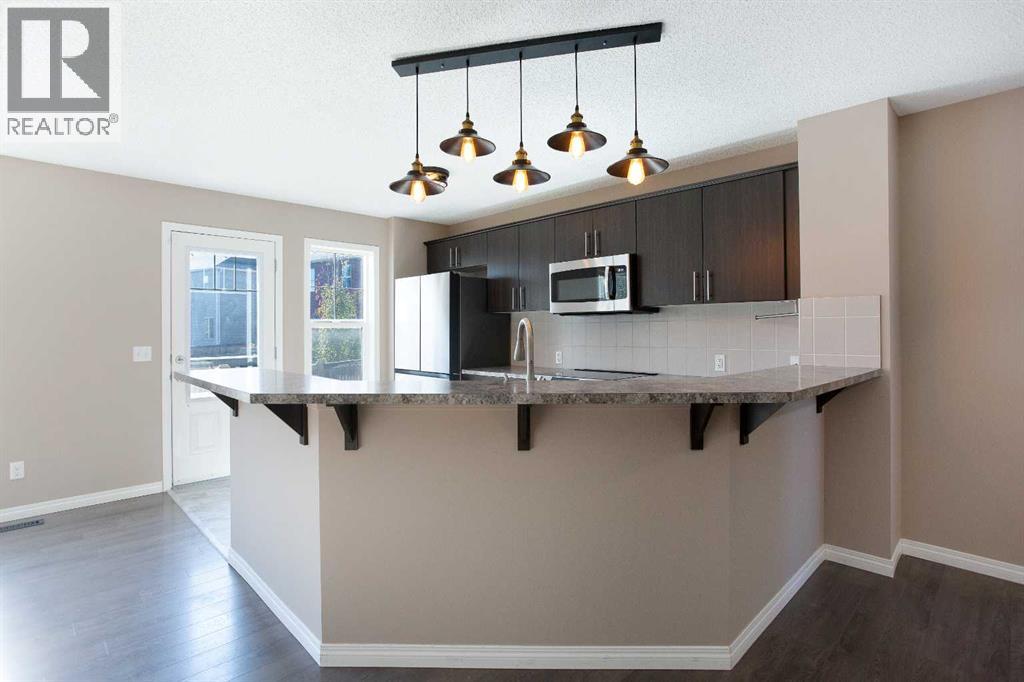 209 Viewpointe Terrace, Chestermere, Alberta  T1X 0P9 - Photo 7 - A2263759
