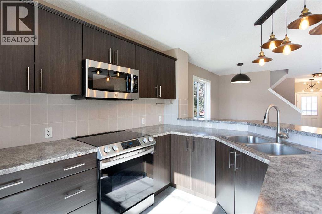 209 Viewpointe Terrace, Chestermere, Alberta  T1X 0P9 - Photo 10 - A2263759