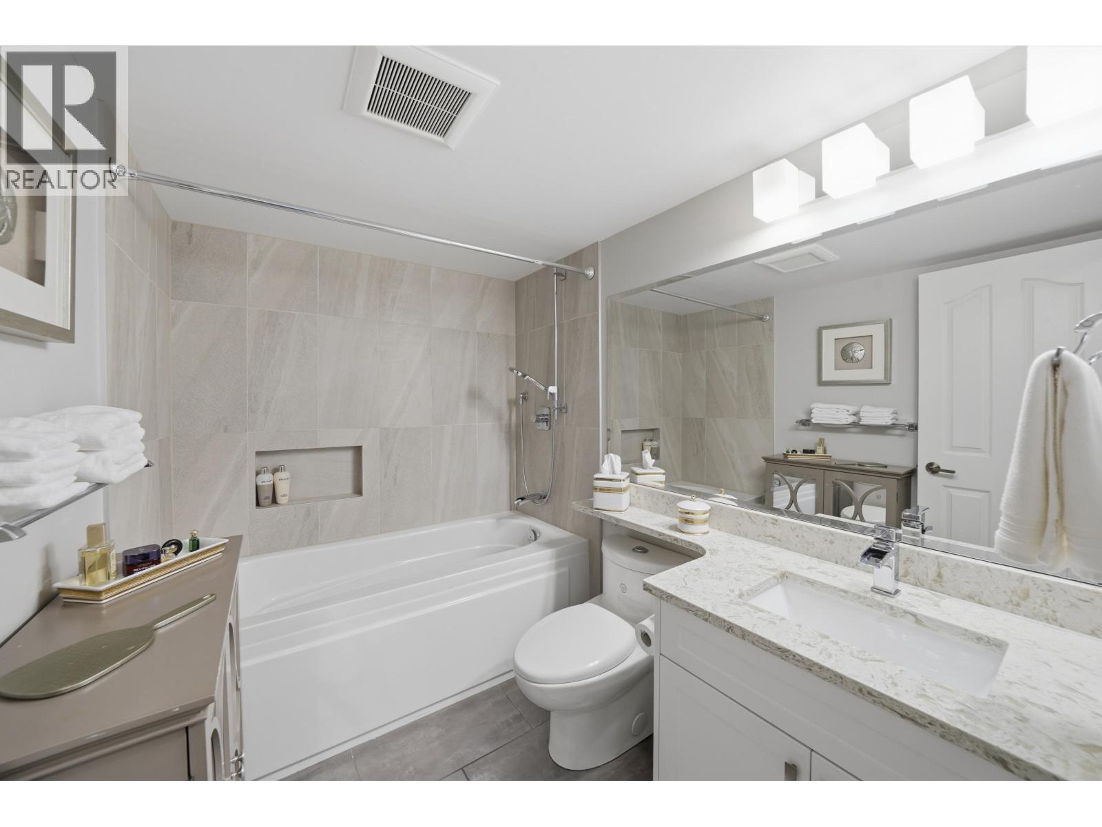 210 1189 Eastwood Street, Coquitlam, British Columbia  V3B 7N5 - Photo 19 - R3069510