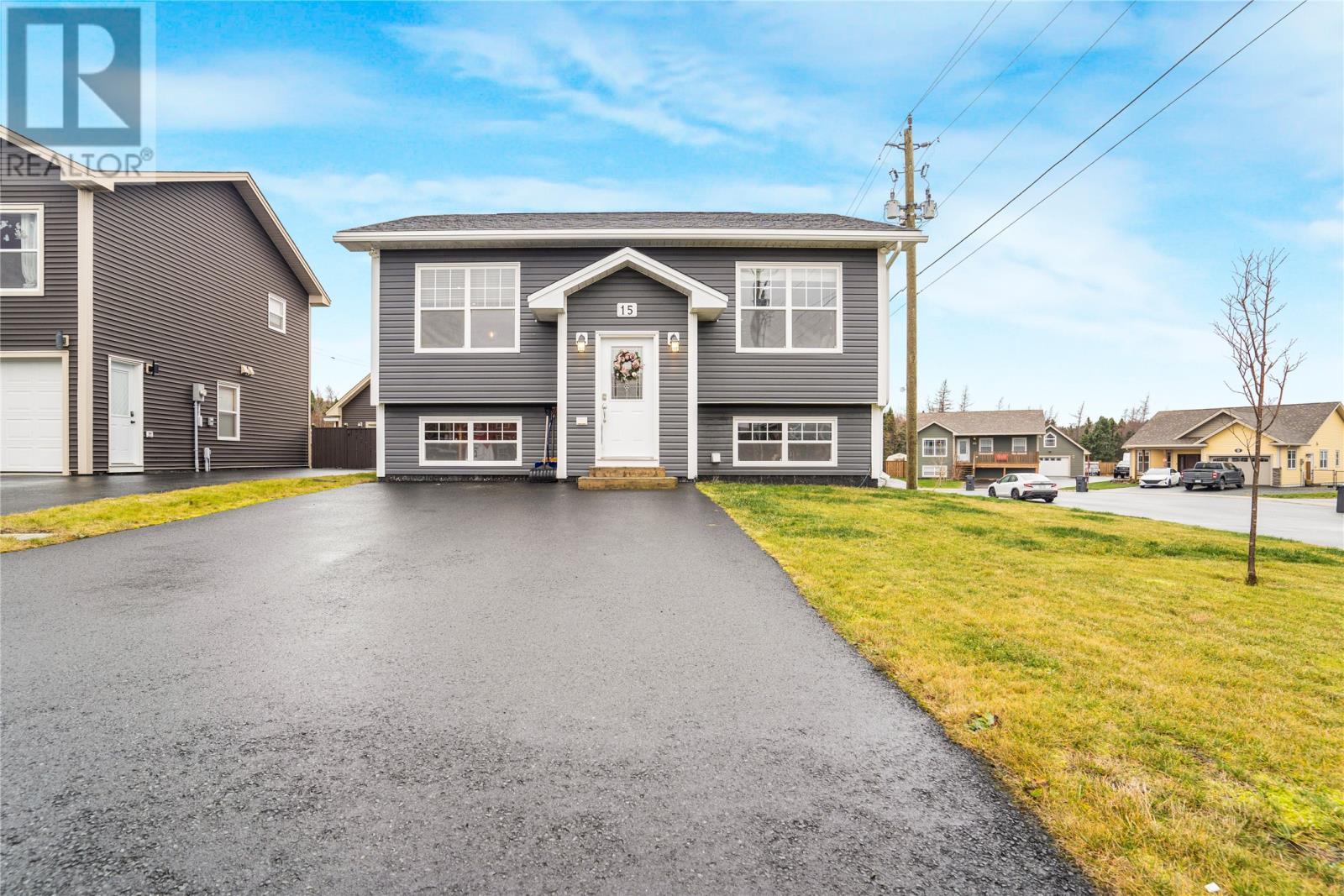 15 Valley Brook Place, Conception Bay South, Newfoundland & Labrador