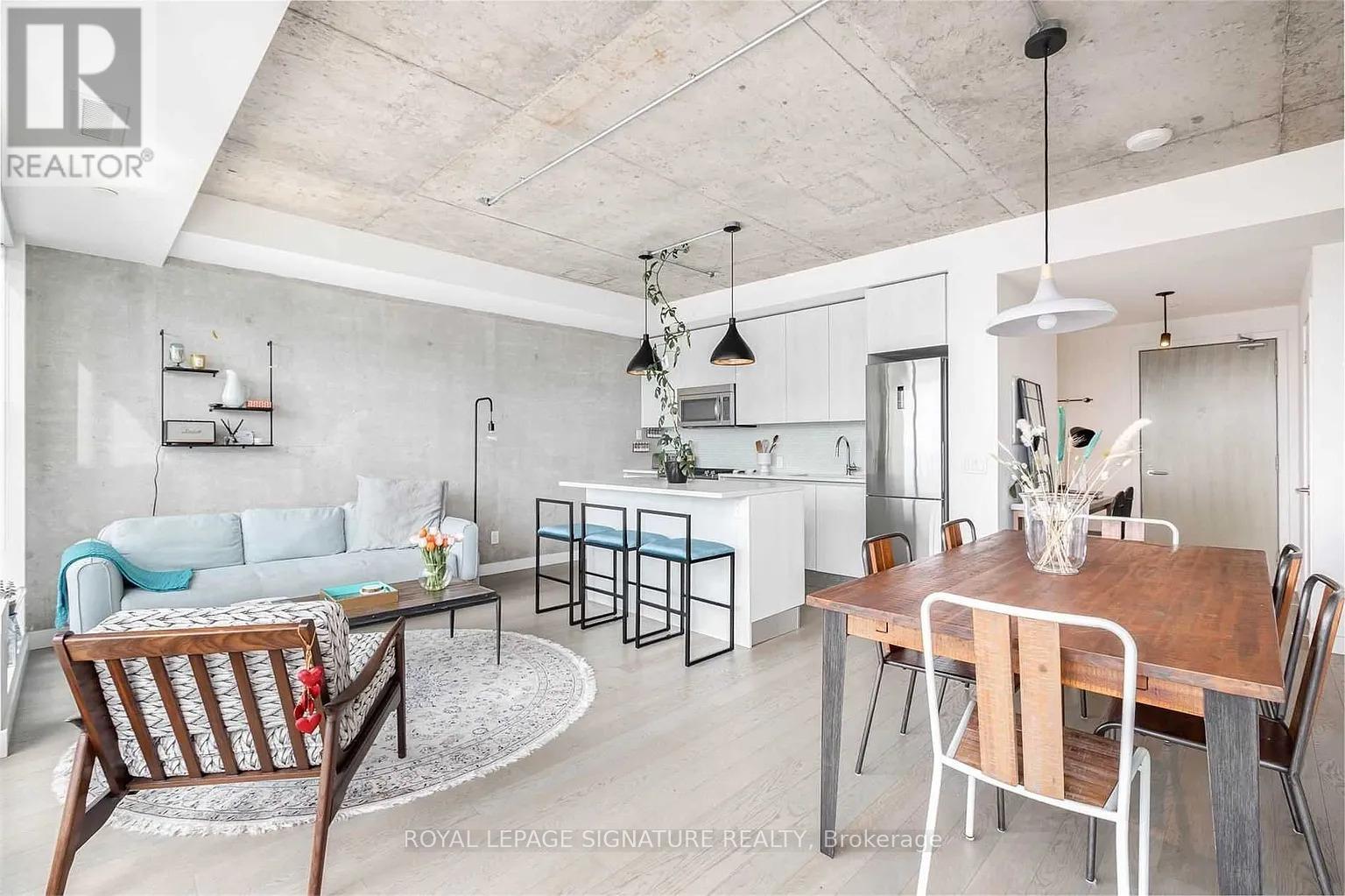 1505 - 111 Bathurst Street, Toronto, Ontario  M5V 0M9 - Photo 5 - C12588152