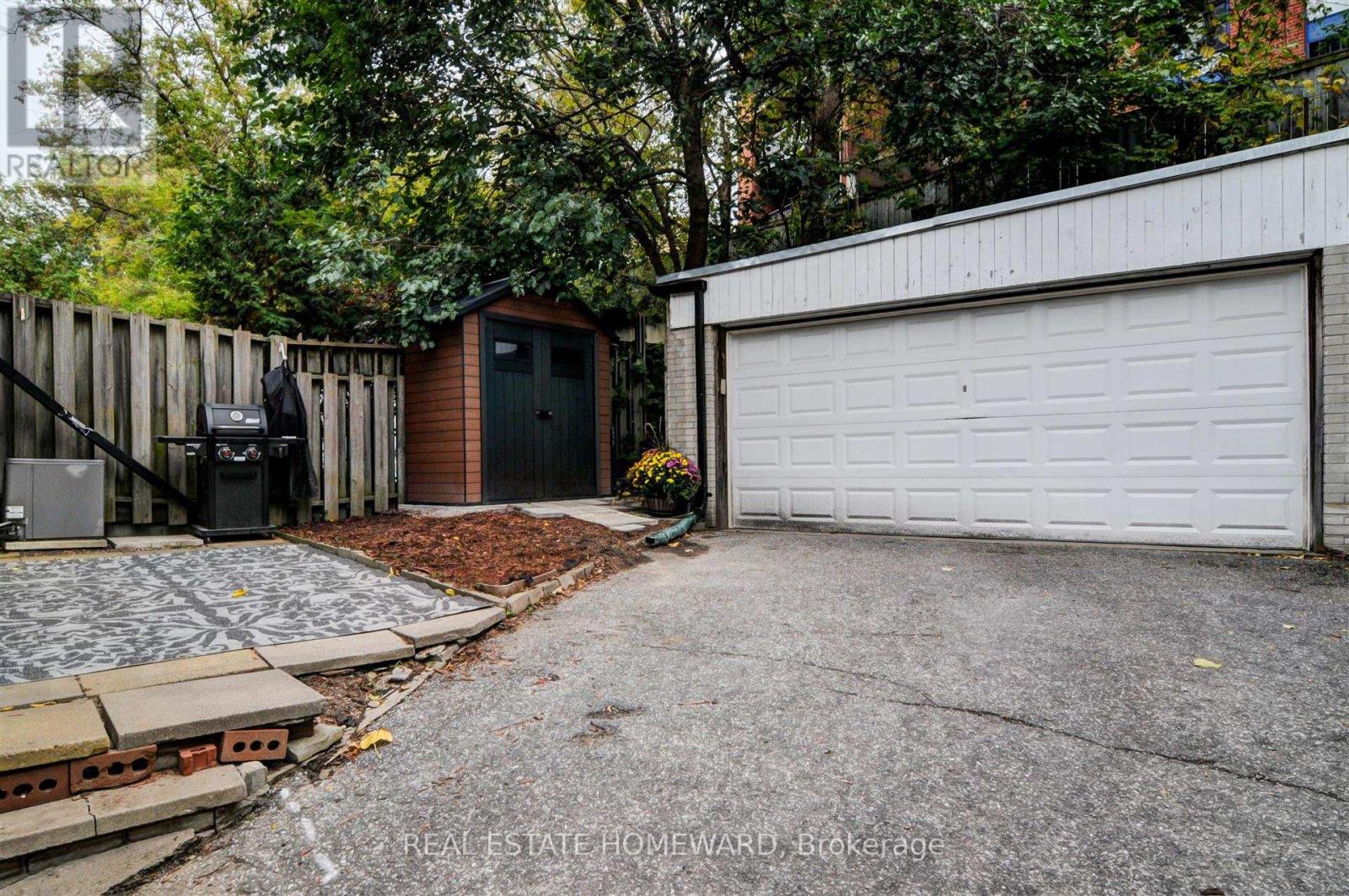 Main Floor - 21 Love Crescent, Toronto, Ontario M4E 1V6 - Photo 32 - E12588148