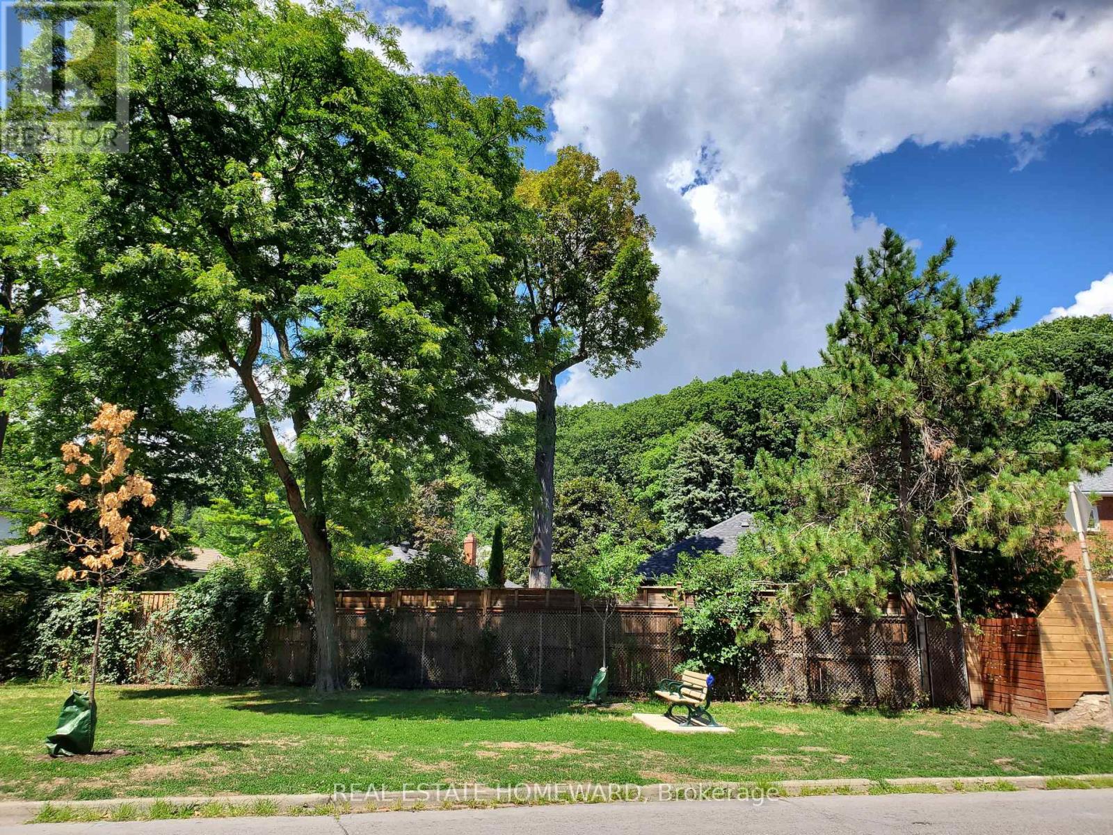 Main Floor - 21 Love Crescent, Toronto, Ontario M4E 1V6 - Photo 38 - E12588148