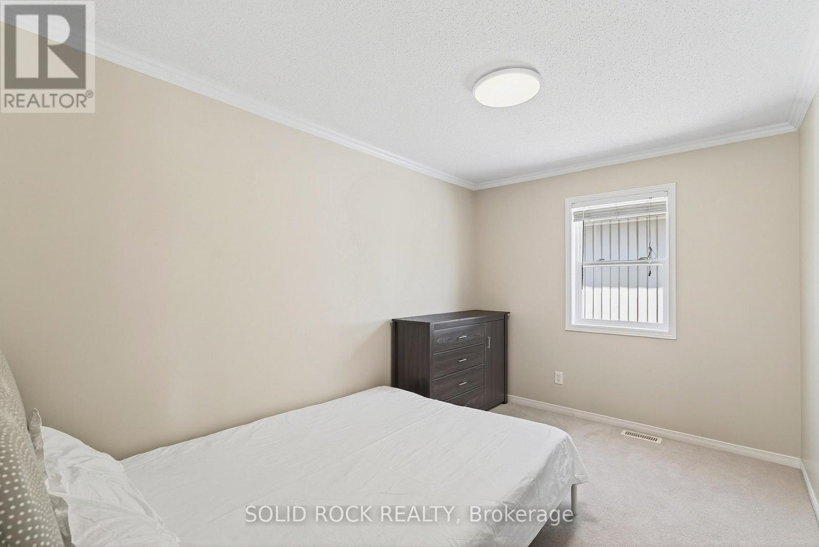 50 Insmill Crescent, Ottawa, Ontario K2T 1G4 - Photo 32 - X12498380