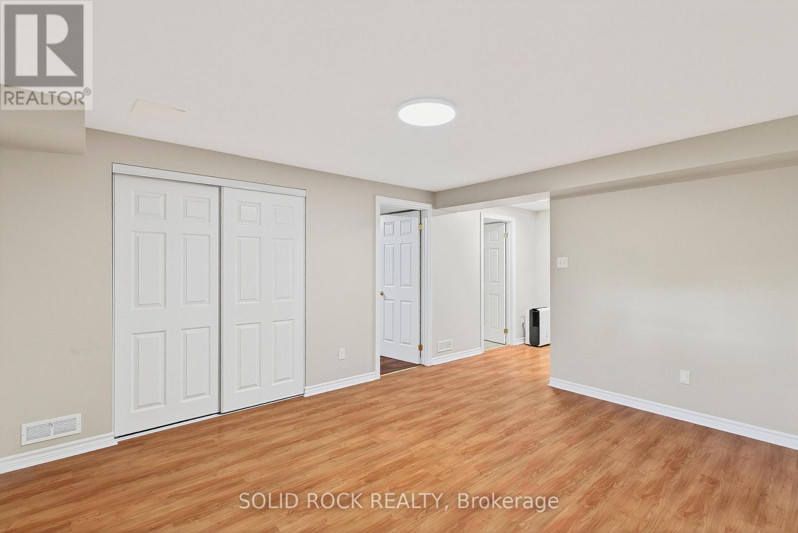 50 Insmill Crescent, Ottawa, Ontario K2T 1G4 - Photo 36 - X12498380