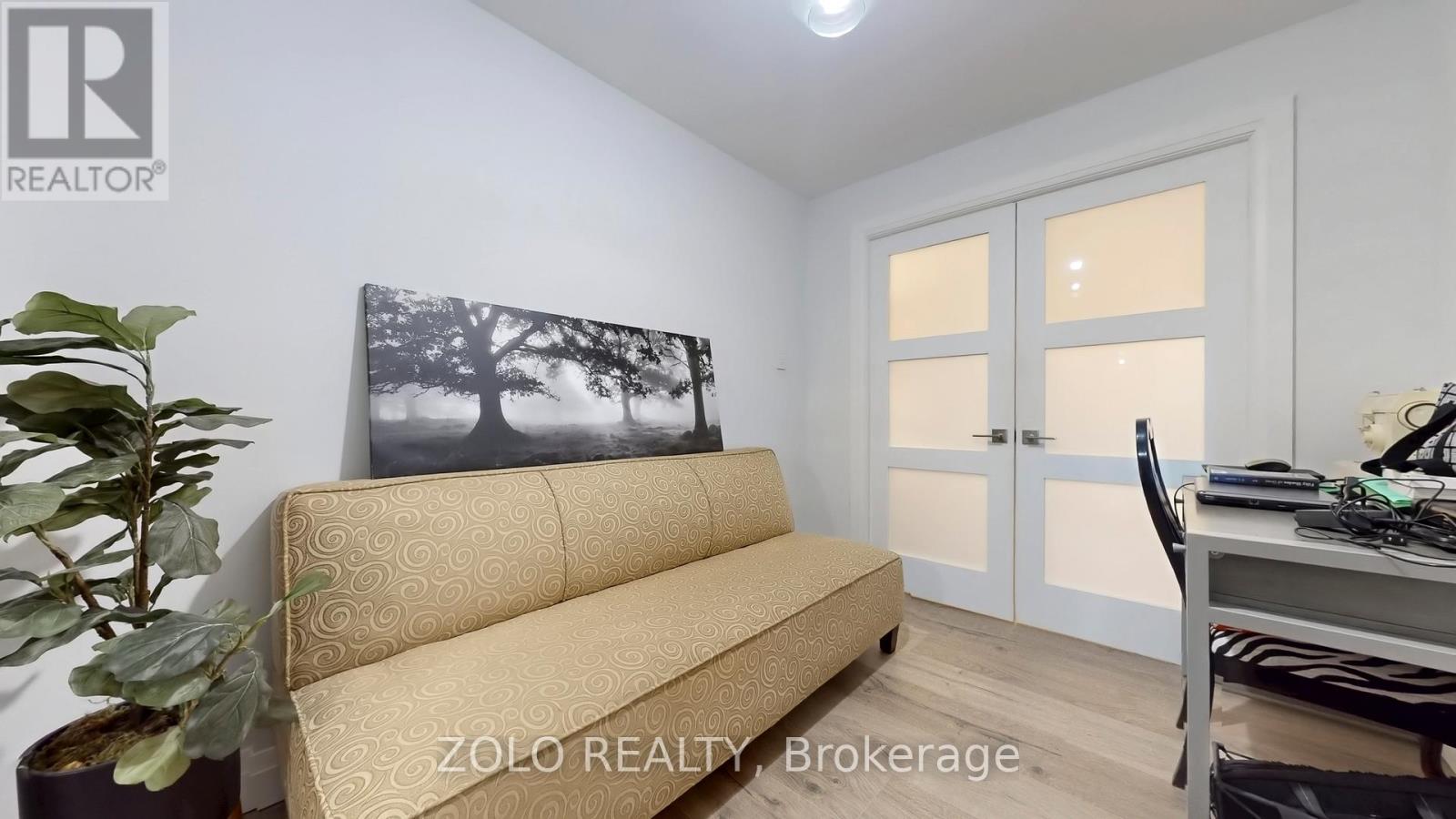 1509 - 1515 Lakeshore Road E, Mississauga, Ontario  L5E 3E3 - Photo 31 - W12588134