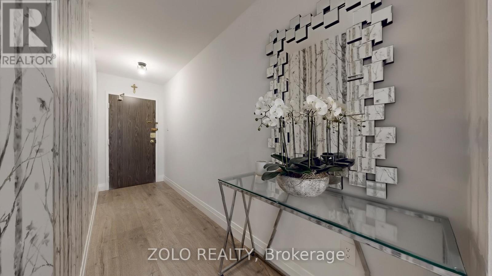 1509 - 1515 Lakeshore Road E, Mississauga, Ontario  L5E 3E3 - Photo 35 - W12588134