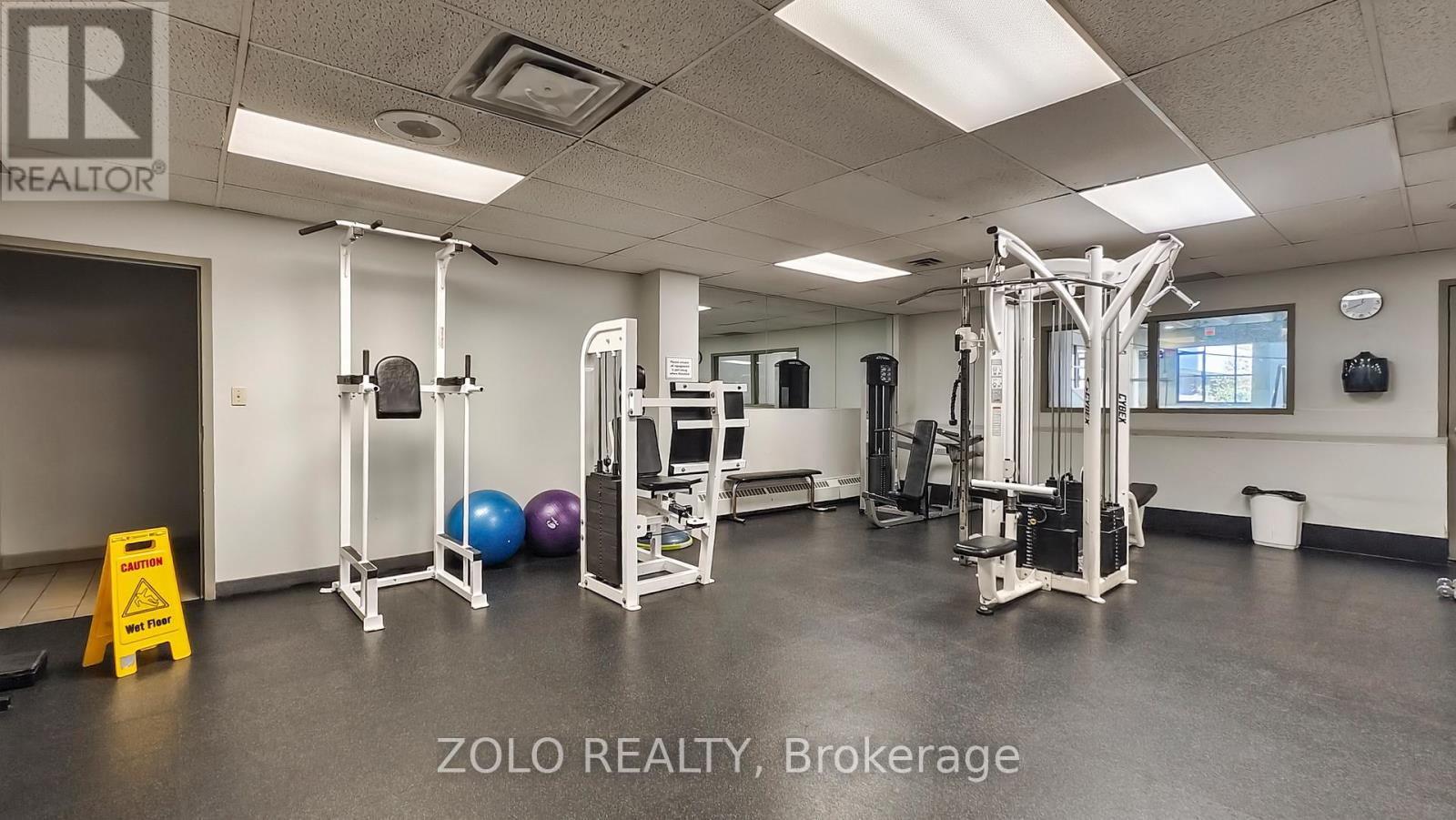 1509 - 1515 Lakeshore Road E, Mississauga, Ontario  L5E 3E3 - Photo 43 - W12588134