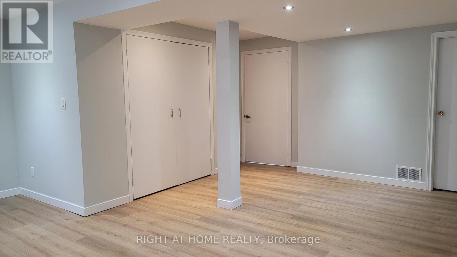 1 Bendamere Drive, Grimsby, Ontario  L3M 2N2 - Photo 24 - X12588136