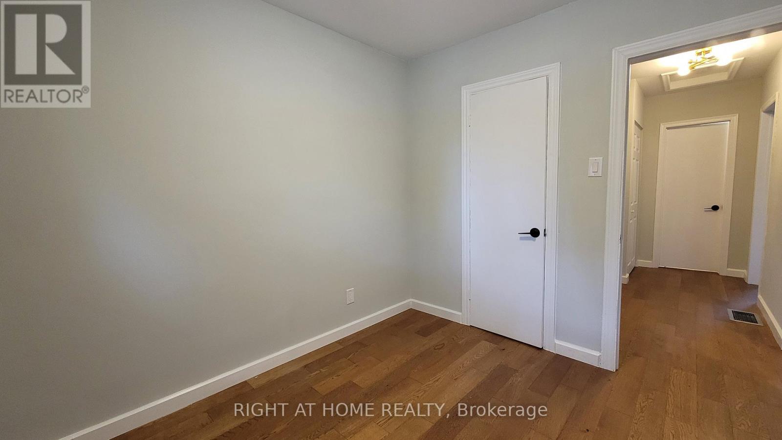 1 Bendamere Drive, Grimsby, Ontario  L3M 2N2 - Photo 30 - X12588136