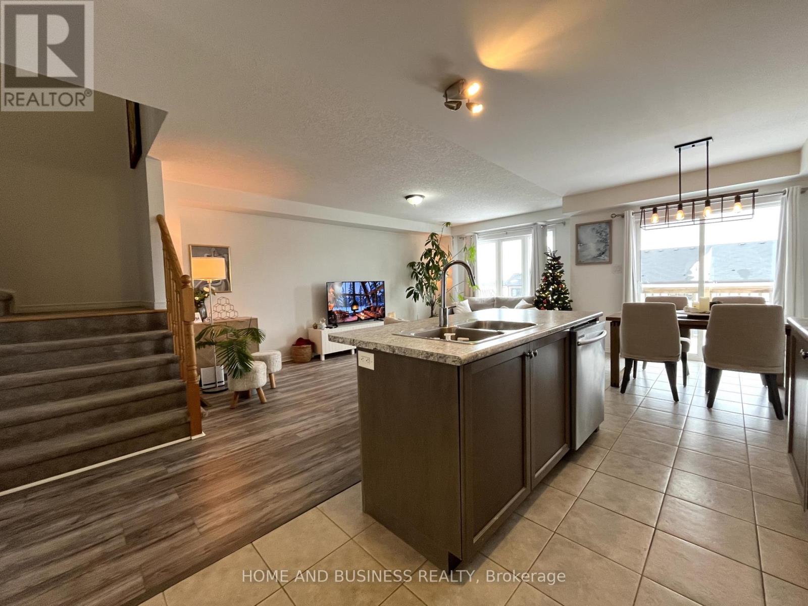 25 Allcroft Court, Hamilton, Ontario  L8J 2V5 - Photo 10 - X12588138