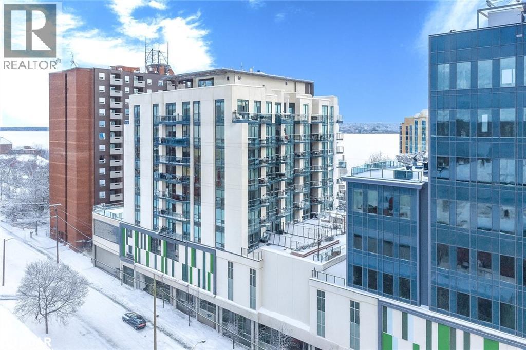 111 WORSLEY Street Unit# GPH1, Barrie, Ontario