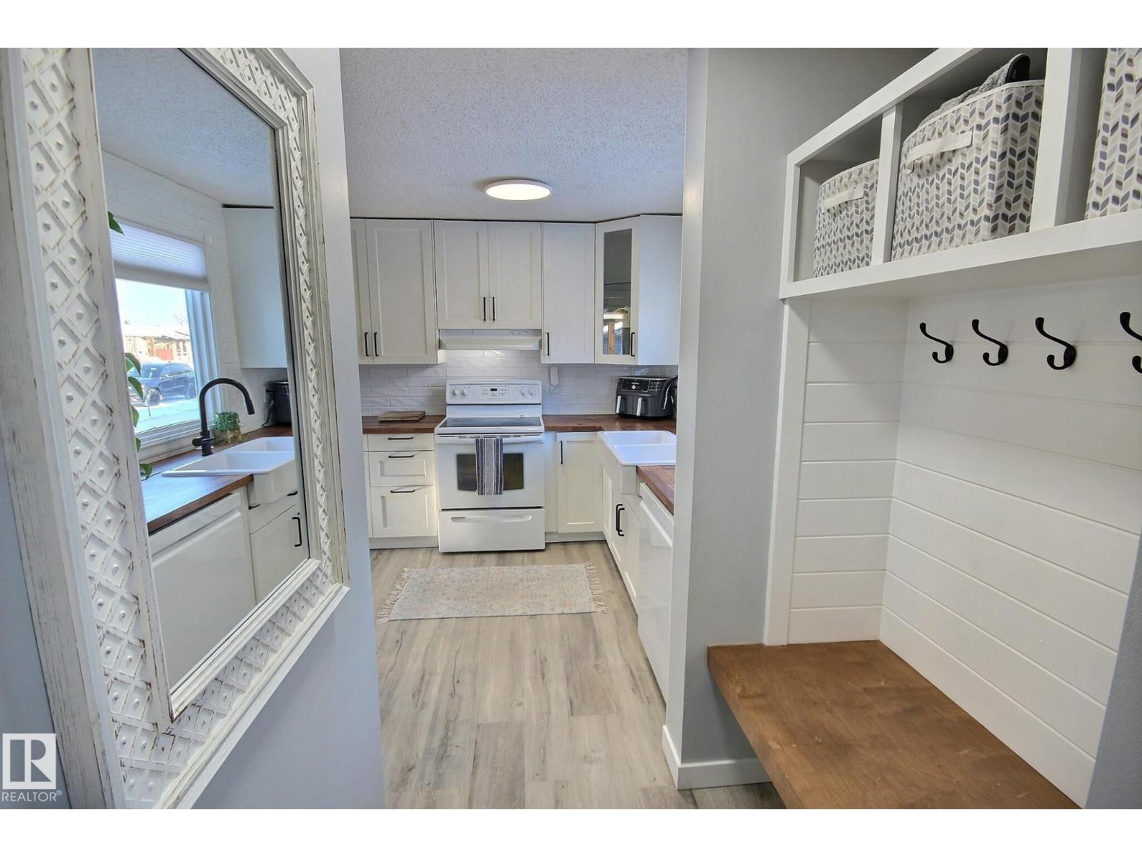 3519 16a Av Nw, Edmonton, Alberta  T6L 2N3 - Photo 6 - E4467082