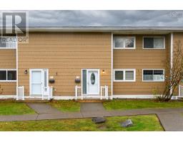 7b Arklow Drive, Dartmouth, Ca