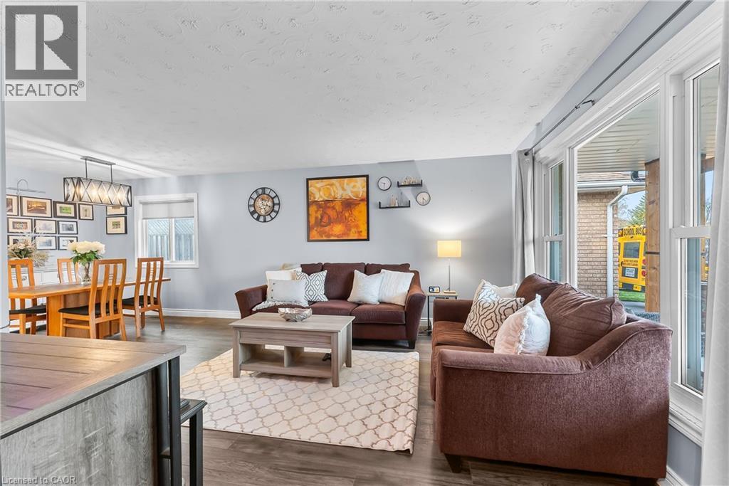 4487 Lee Avenue, Niagara Falls, Ontario  L2H 3C3 - Photo 5 - 40790614