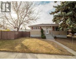 2704 3 Avenue S Henderson Lake